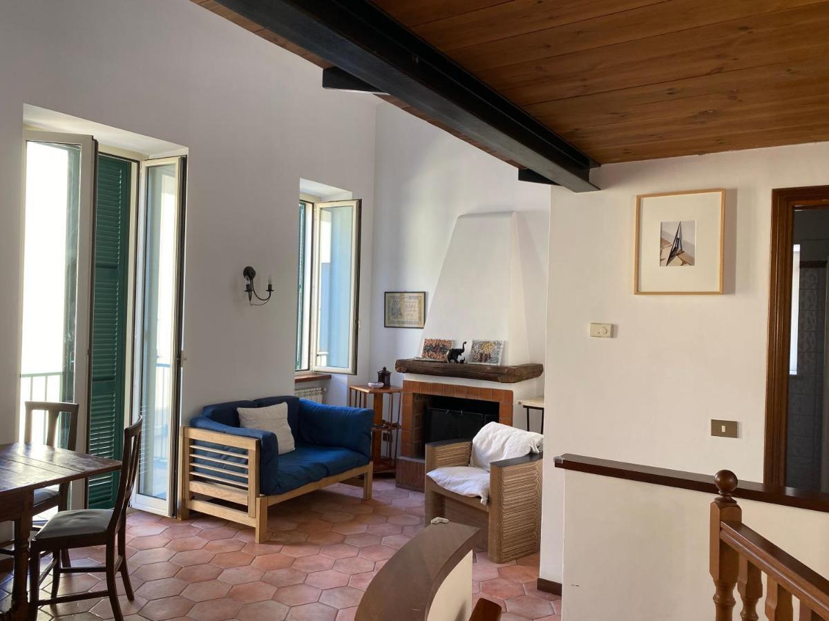 Apartamento La luce del borgo Castel Gandolfo Exterior foto